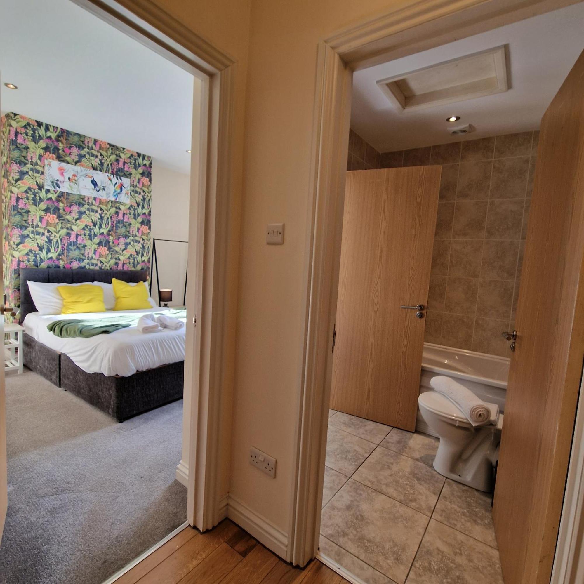 Kenilworth 2bedroom Gem In For Families & Professionals Coventry